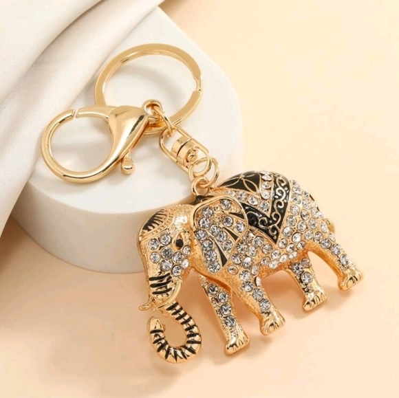 Black with Rhinestones Elephant Charm Keychain - Picture 8 of 8